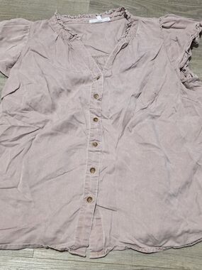 Jane and Delancey Dusty Pink Ruffle-Trim Button Front Blouse
